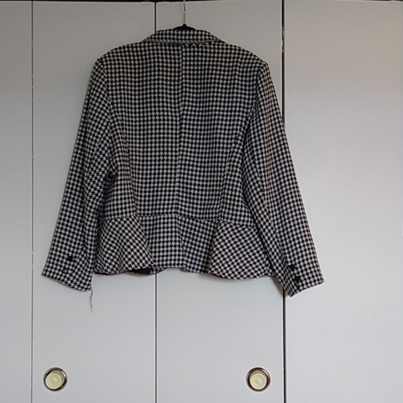 Jacket - Picture 2 of 2